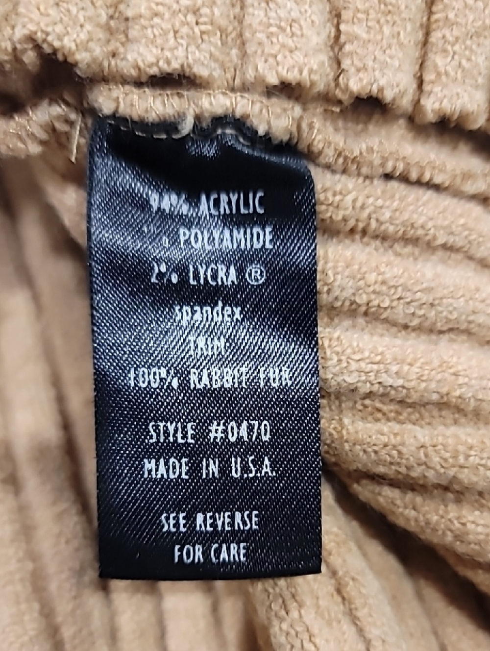 Arden B Rabbit Fur Ribbed Zip Vest Medium Beige - Picture 7 of 9